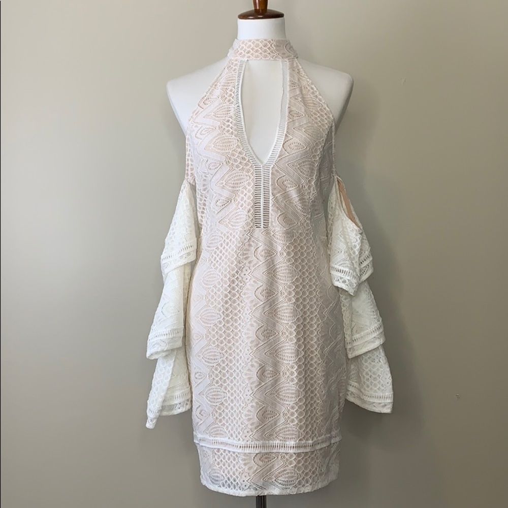 BLITHE White Lace Cold Shoulder Plunge Dress L